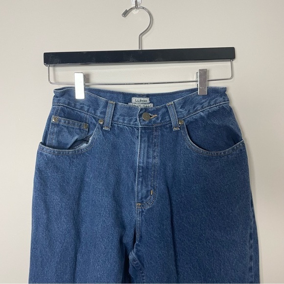 [L.L. Bean] Women's Original Fit Relaxed High Rise Straight Leg Vintage Jeans - Picture 2 of 7